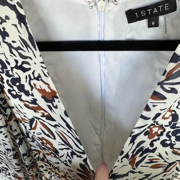 Floral Print Dress with Long Sleeves - Picture 9 of 13